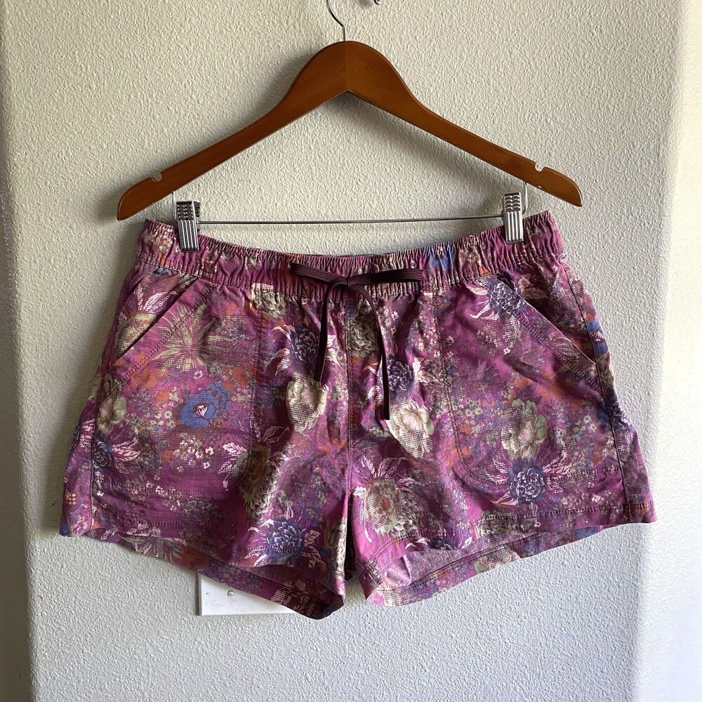 Title Nine Womens Scout Ripstop Shorts 3" Size Large Floral Activewear Outdoors